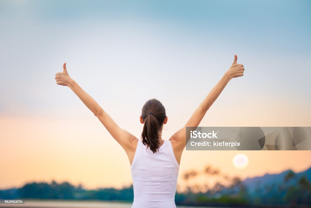 Concetto di vittoria, successo e obiettivi di vita. - Foto stock royalty-free di Salute