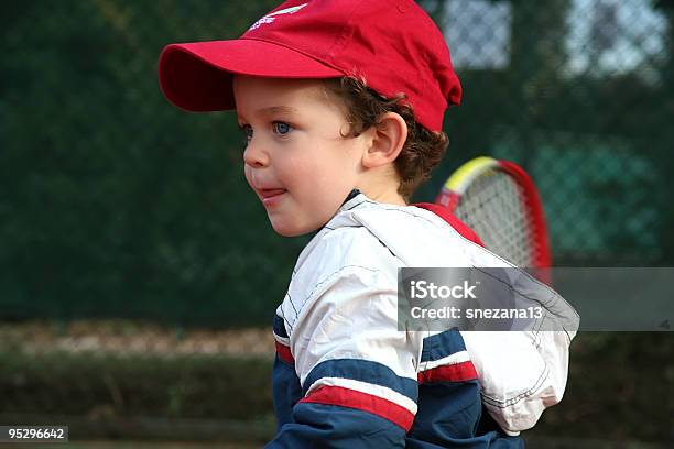 테니트 남자아이 귀여운에 대한 스톡 사진 및 기타 이미지 - 귀여운, 놀기, 놀이
