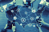 computer-netzwerk-der-vereinigten-staaten-von-amerika.jpg?b=1&s=170x170&k=20&c=HCUcxR3Qa1nWKB2IcCIzEEzKCV1jgl4gAhKuvOajkes=
