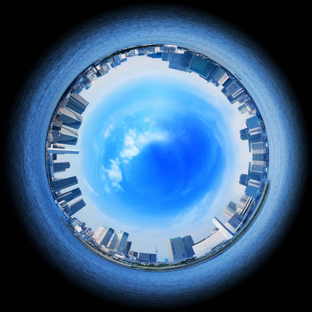 panorama du cercle des toits de la ville urbaine, par exemple, si elles ont été prises avec un objectif fish-eye - fish eye lens photos et images de collection