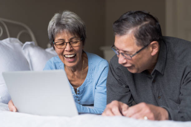 istock Senior couple planning their vacation online 953001456