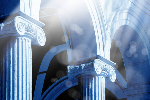 istock Close up architectural column detail from a public building 953011502