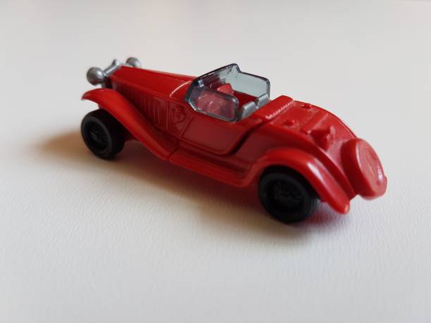 istock red retro plastic car isolated toy 953052656