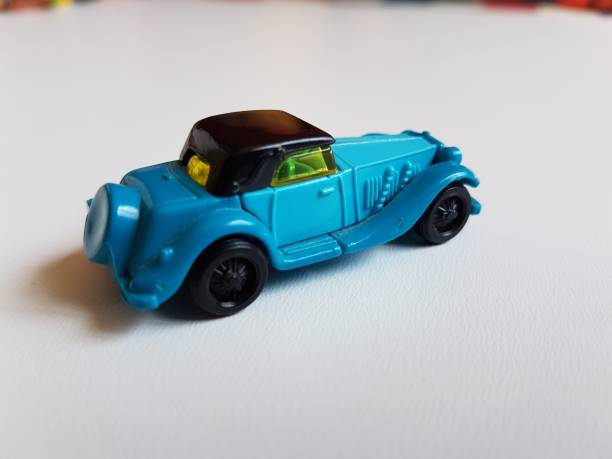 istock blue retro plastic car isolated toy 953052696