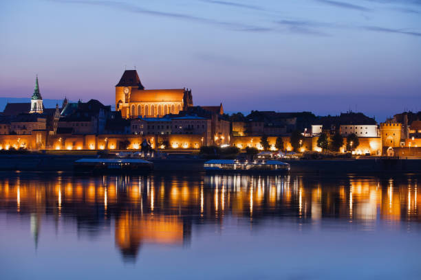 istock Torun Old Town Skyline at Twilight 953061928