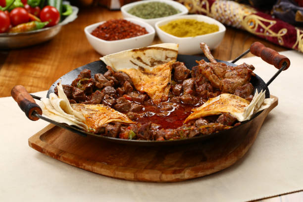 istock Sheet Roasting - Turkish Sac Kavurma 953065572