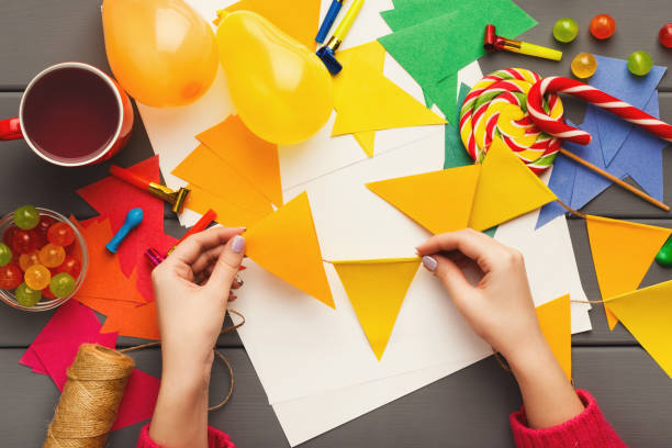 istock DIY holiday background, birthday party decorations 953087292