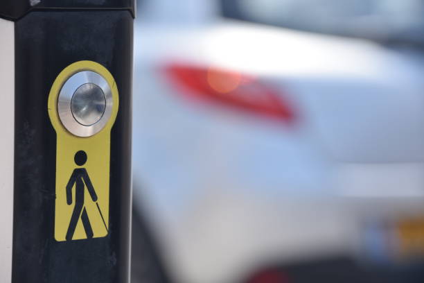 istock button IN A Pedestrian crossing For the blind 953094642
