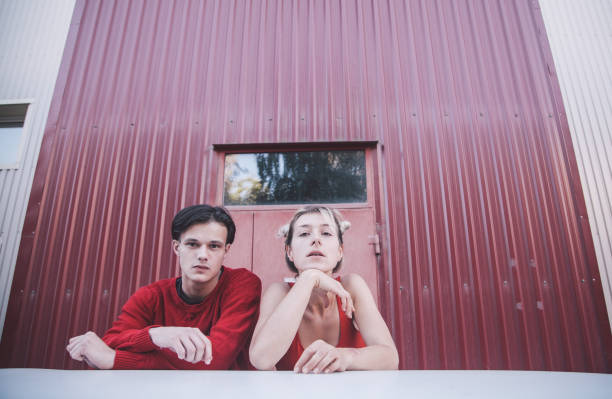 istock Young couple posing on the street 953118774