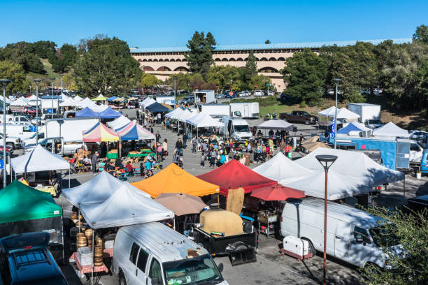 istock Mill Valley Market, California 953119422