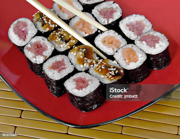 Sushi Com O Regime Chop Paus - Fotografias de stock e mais imagens de Almoço - Almoço, Arroz - Alimento Básico, Comida