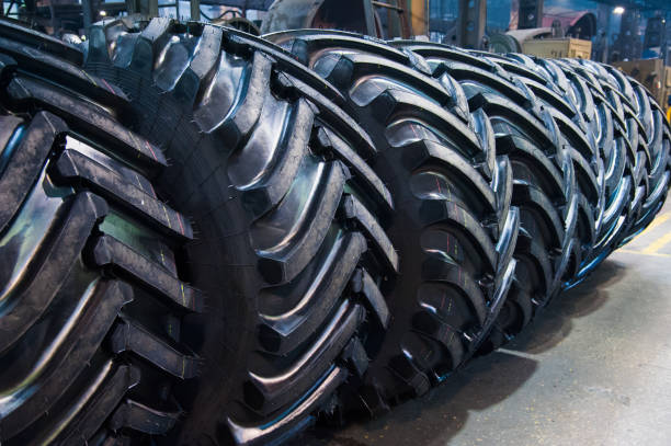 istock Manufacture of tires 953239616