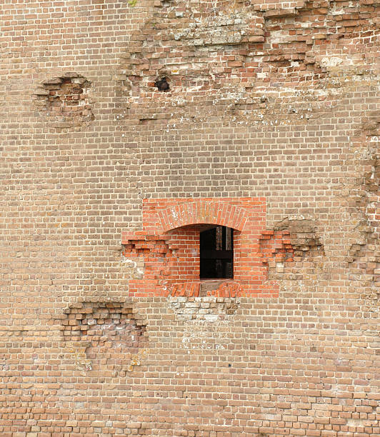 istock Battle damage at Fort Pulaski in Savannah 95326480