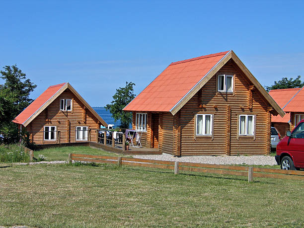 legno registro estate house-log case - denmark house cottage gazebo foto e immagini stock