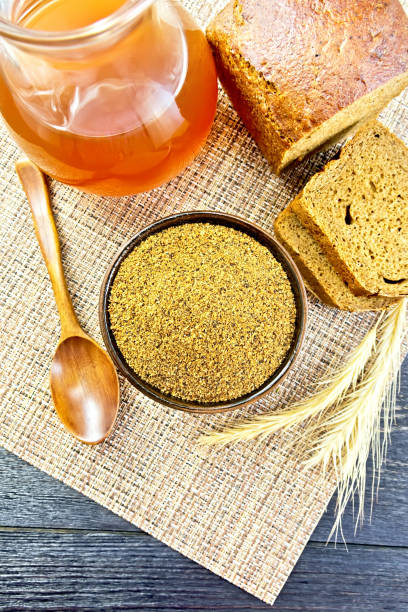 istock Malt in bowl on board top 953432374
