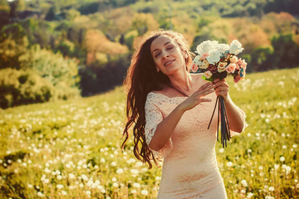 istock Modern Bridal Style Boho Fashion Wedding 953468528