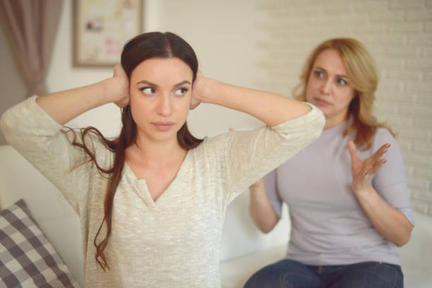 istock Mom and daughter ( conflict) 953511522