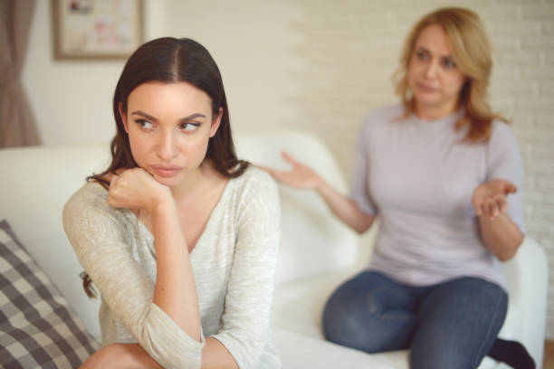 istock Mom and daughter ( conflict) 953512422