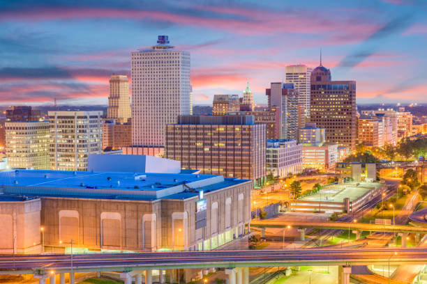 istock Memphis, Tennessee, USA Skyline 953518936