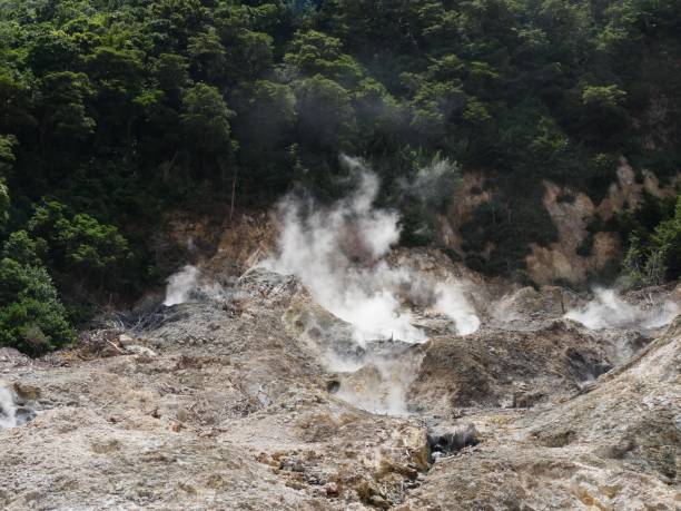 istock drive-in volcano in Sulphur Springs, Saint Lucia 953558982