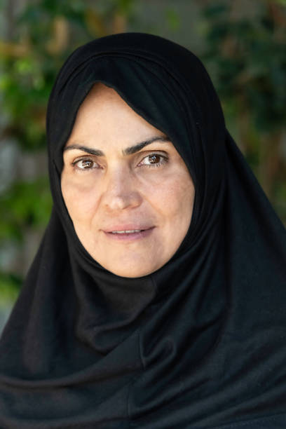 istock Muslim mature woman looking at the camera 953600406