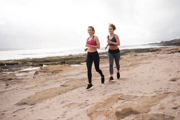 istock Young sporty women getting fit together 953620218