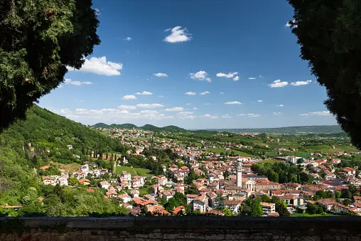 Bilder zum Thema Valdobbiadene TV Kostenlose Bilder auf Unsplash