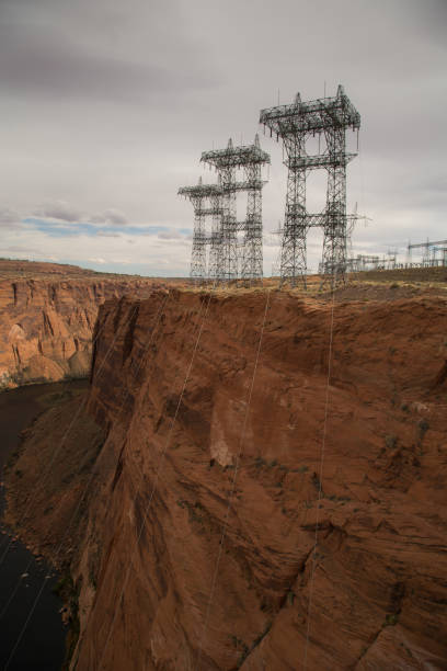istock Glen Canyon Dam & Hydroelectric Power 953633000