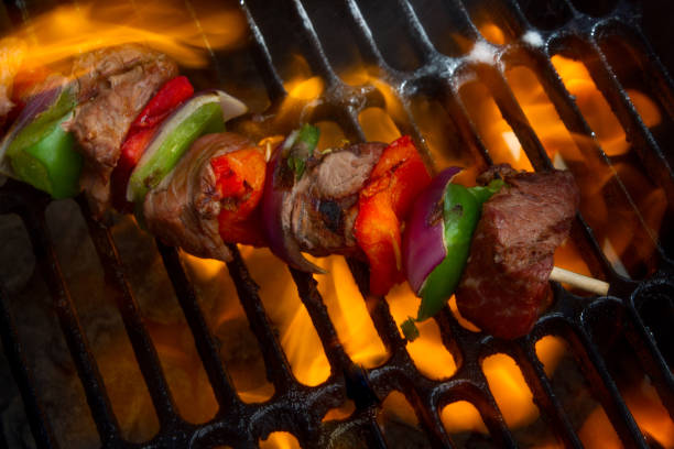 istock Low Carb Diet Beef and Veggie Shish Kebab 953659924