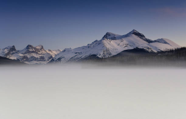 istock Fog Covered Maligne Lake in the Winter 953690994
