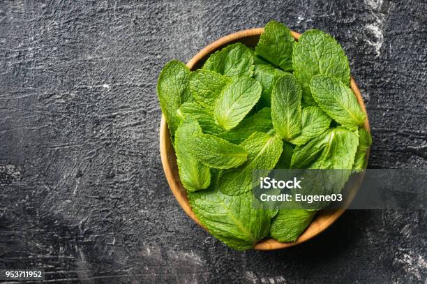 Fresh Mint Leaves Top View Stock Photo - Download Image Now - Peppermint, Basket, Black Color