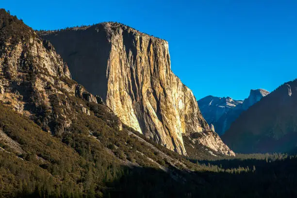 Photo of El Capitan, Yosemite National Park
