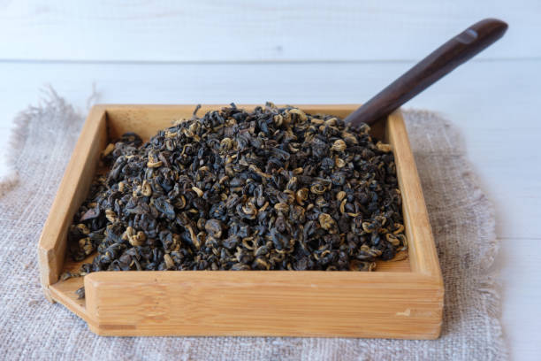 loose Chinese red tea Dian Hong