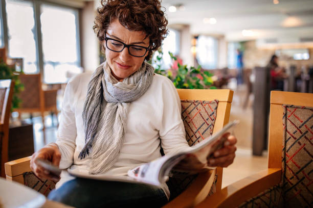 istock Woman having lunch at a restaurant 953858076