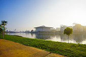 blick-auf-den-sonnenuntergang-am-masjid-besi-oder-masjid-tuanku-mizan-zainal-abidin-putrajaya.jpg?b=1&s=170x170&k=20&c=5KHdrNIQmIvdT_qQgSdHVktuwems_B4XnuTuWuz0WQM=