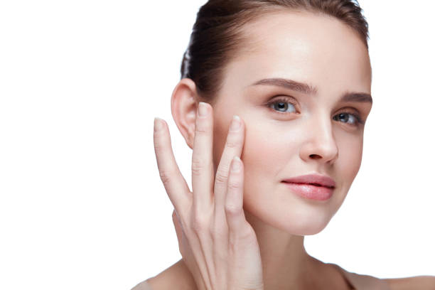 istock Smiling Young Woman With Professional Makeup. Beauty Face 953910190