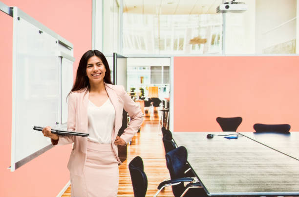 istock Businesswoman at the office 953948700