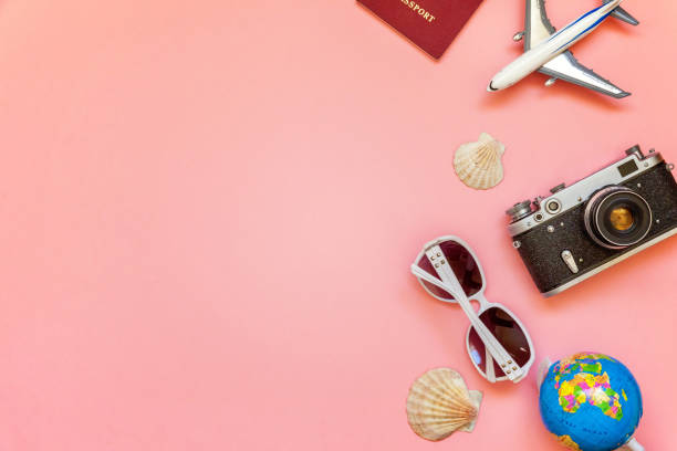 istock Concept of traveling on a pink background 953966284