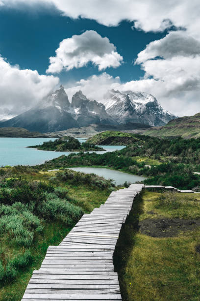 torres del paine landscape torres del paine landscape cuernos del paine stock pictures, royalty-free photos & images