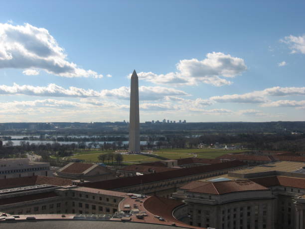 istock Washington Monument and Federal Triangle 954033602