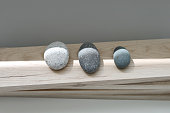 planches-de-bois-galets.jpg?b=1&s=170x170&k=20&c=AFYbzYjpdVqOHNO8RK_yenpHOMrTxPlMjH-dqMfGs3A=