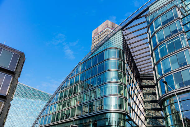 istock Business office building in London 954142328
