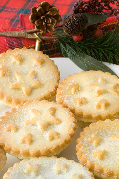 istock Christmas mince pies 95423244
