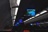 salon-ein-modernes-verkehrsflugzeug-bei-einem-nachtflug.jpg?b=1&s=170x170&k=20&c=WHUcBDzsKT-cCaX7X0nl-tnuIs2FHHyNXeDY85fJZ9A=