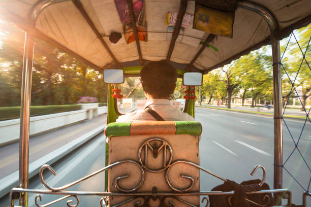 tuk tuk in thailand, asia - jinrikisha thailand tuk transportation imagens e fotografias de stock