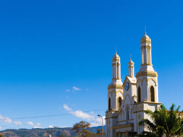 basilica suyapa tegucigalpa, honduras - tegucigalpa imagens e fotografias de stock