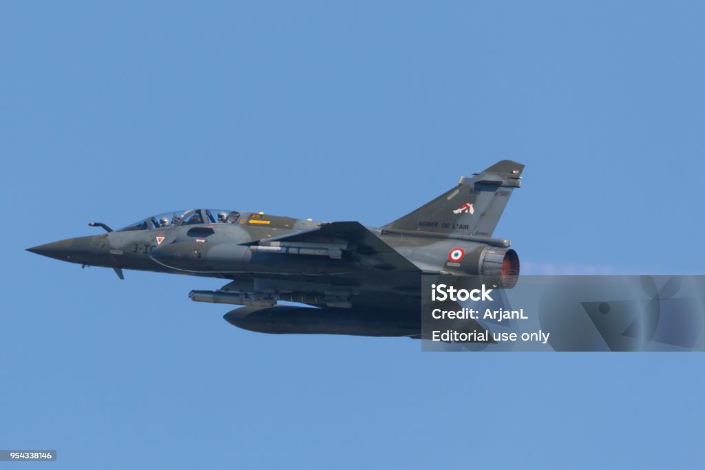 Een Franse Mirage 2000 opstijgen met na brander tijdens de oefening Frisian Flag - Royalty-free Dassault Stockfoto