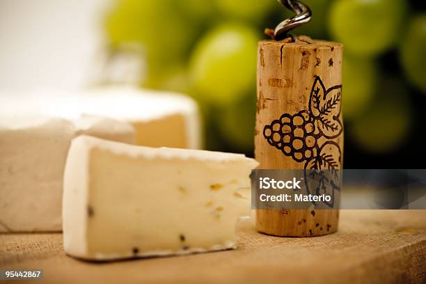 Catavinos Foto de stock y más banco de imágenes de Antioxidante - Antioxidante, Camembert, Catavinos