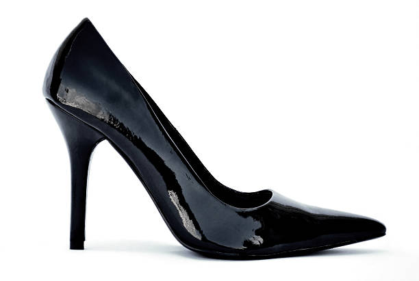 isolato nero scarpa tacco a spillo - black heels foto e immagini stock