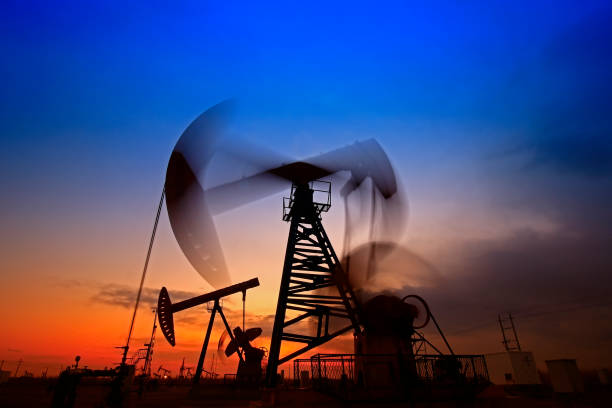 istock The oil pump, industrial equipment 954487712